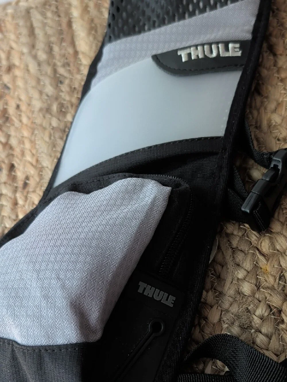 Thule Black and Light Gray Travel Organizer Pouch For Car Side Seat